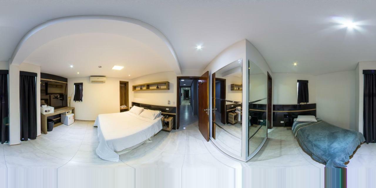 Hollyster Hotel Pinhais Extérieur photo